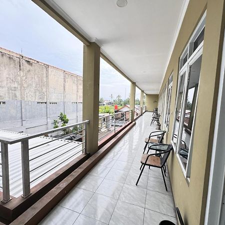 Fakhira Residence Hotel Cianjur Kültér fotó