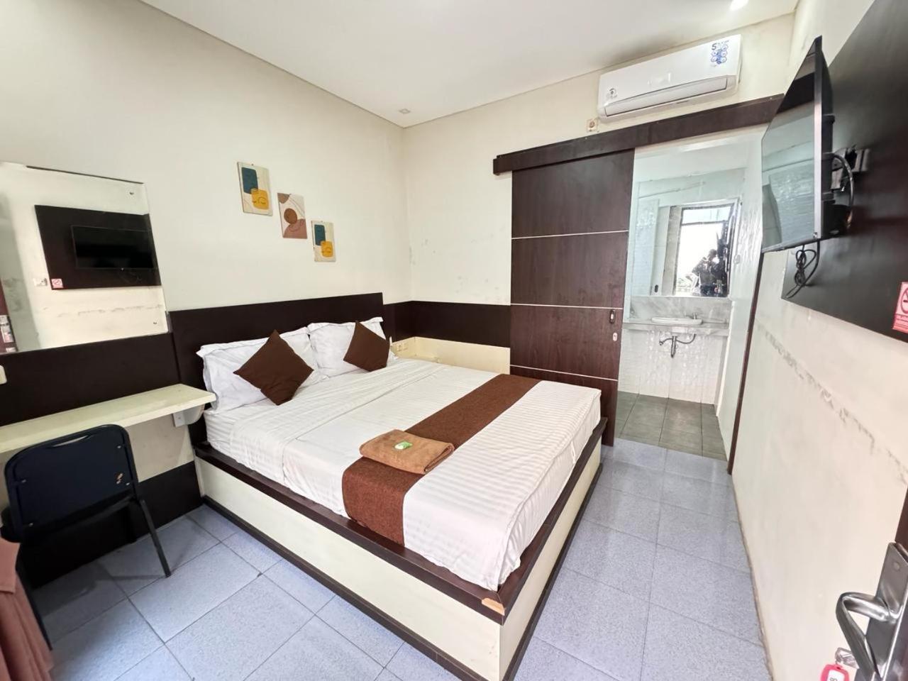Fakhira Residence Hotel Cianjur Kültér fotó